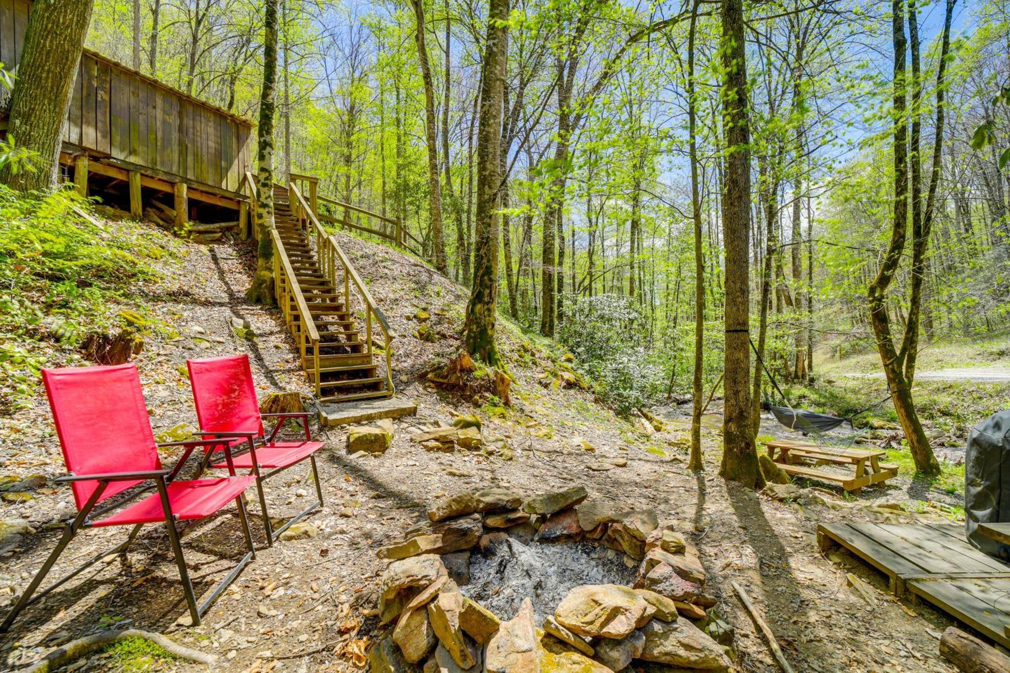 Creekside Cabin With Deck By Hiking Trails And Fishing Villa Whittier Exterior photo