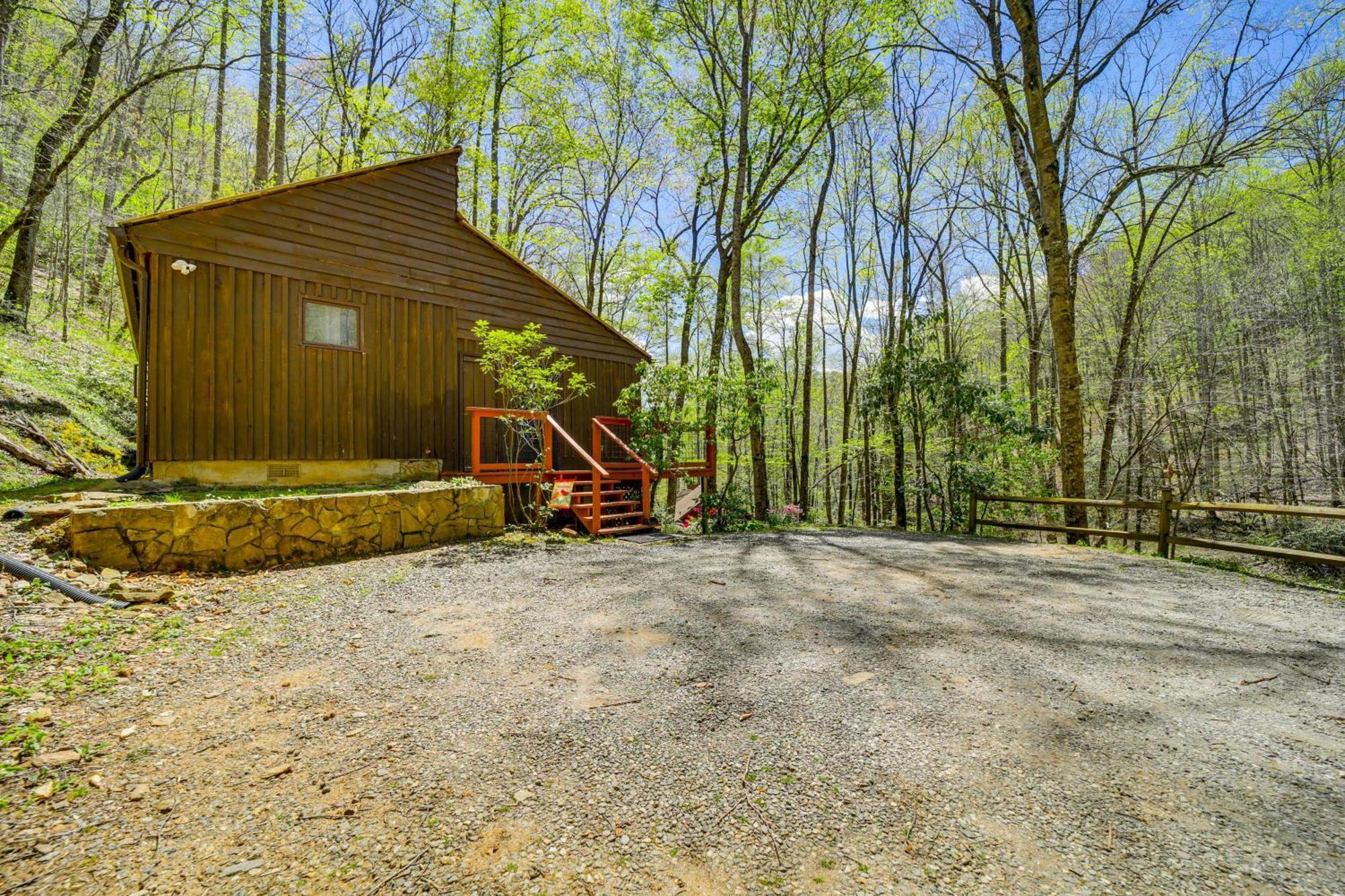 Creekside Cabin With Deck By Hiking Trails And Fishing Villa Whittier Exterior photo